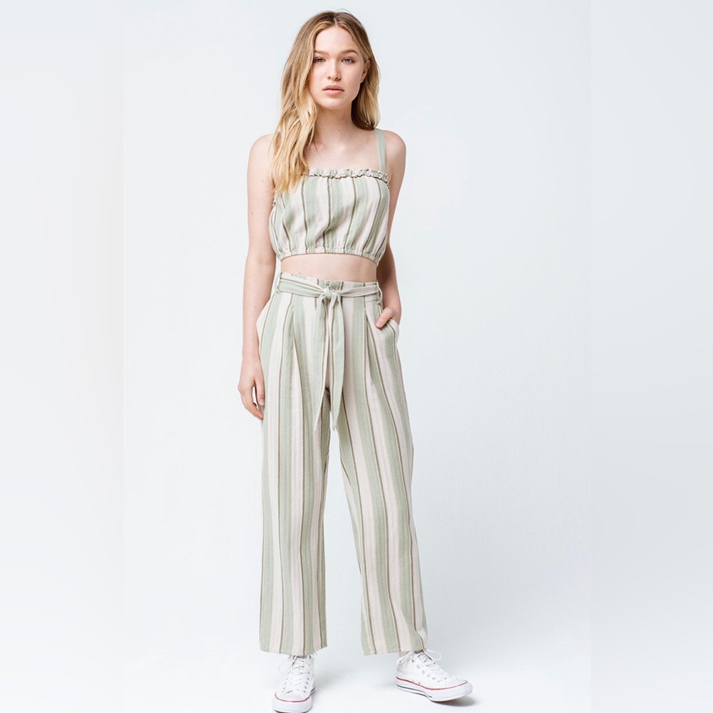 AMUSE SOCIETY Catch My Drift Palm Green Womens Matching Set